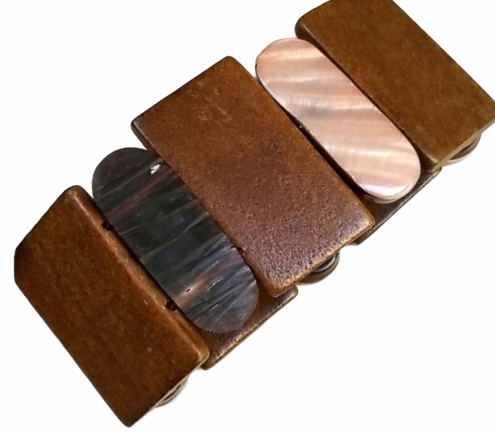 Vintage 1970s Wood and Acrylic Stretch Cuff Bracelet